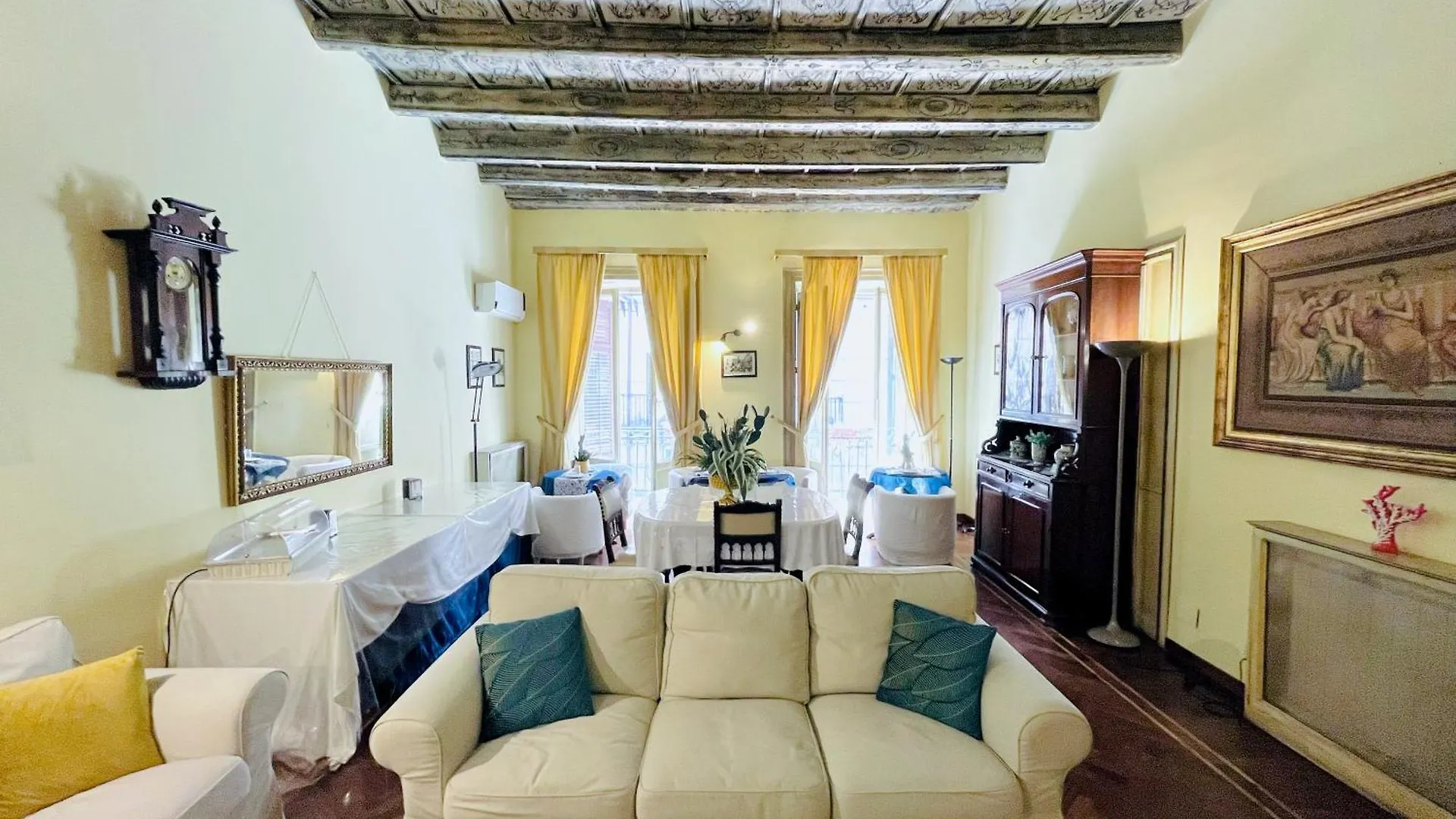 Alojamento de Acomodação e Pequeno-almoço Antica Palermo R&B Acomodação com café da manhã